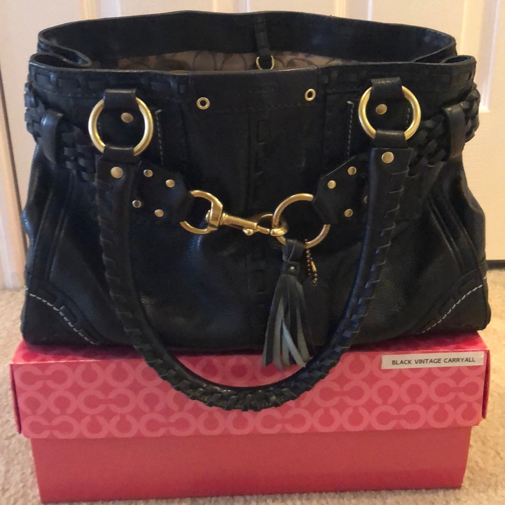Coach leather black vintage medium tote